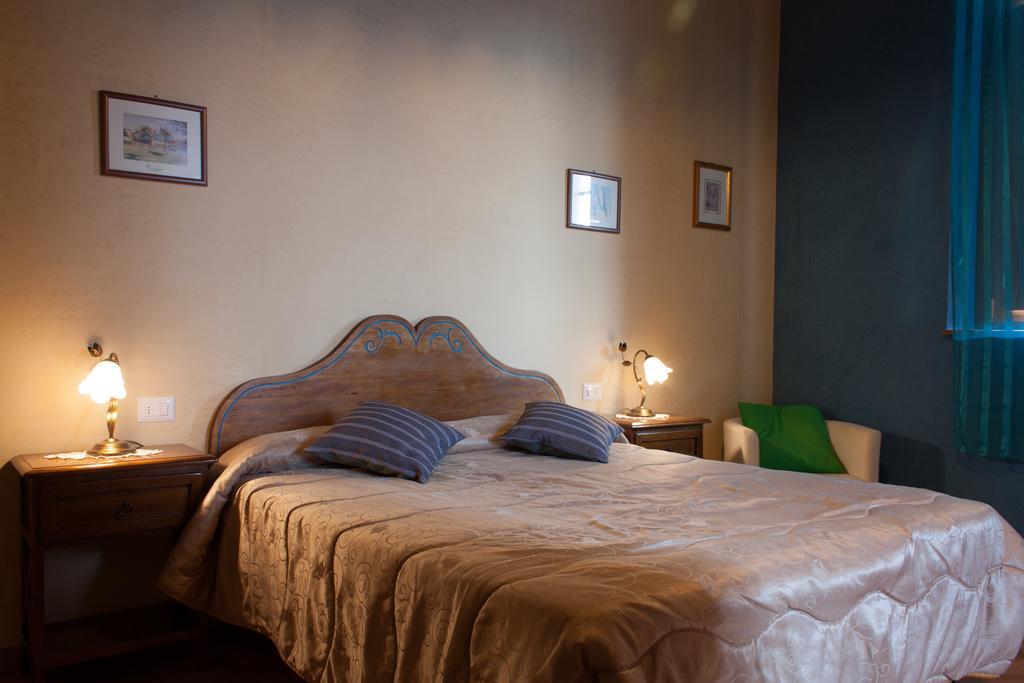 Il Baraccotto Bed & Breakfast Lucignano Ngoại thất bức ảnh