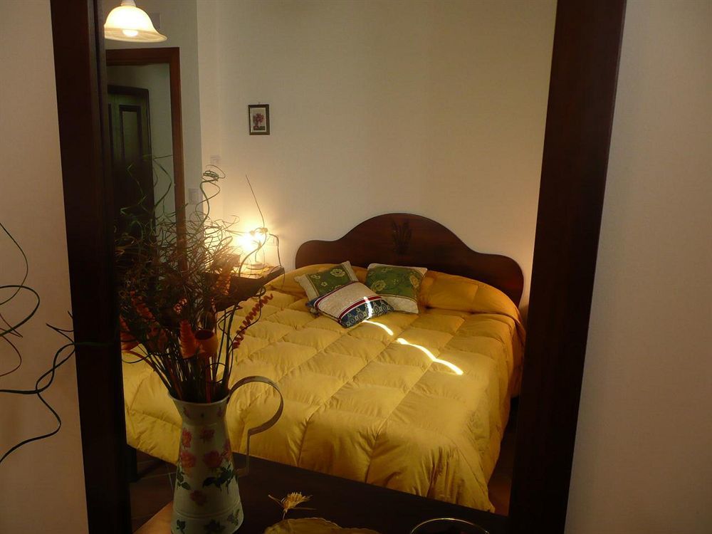 Il Baraccotto Bed & Breakfast Lucignano Ngoại thất bức ảnh