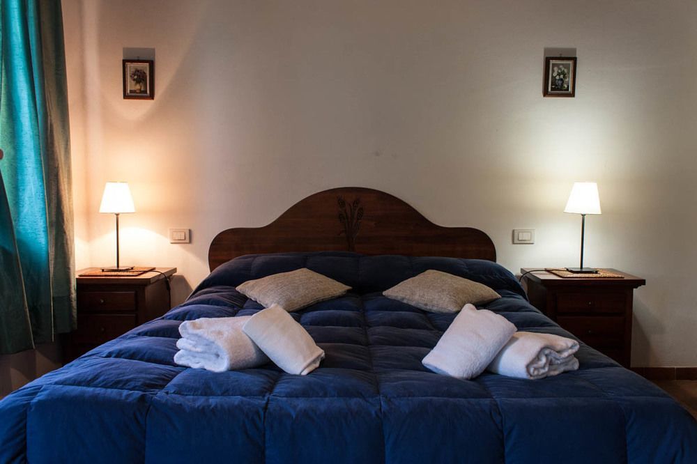 Il Baraccotto Bed & Breakfast Lucignano Ngoại thất bức ảnh