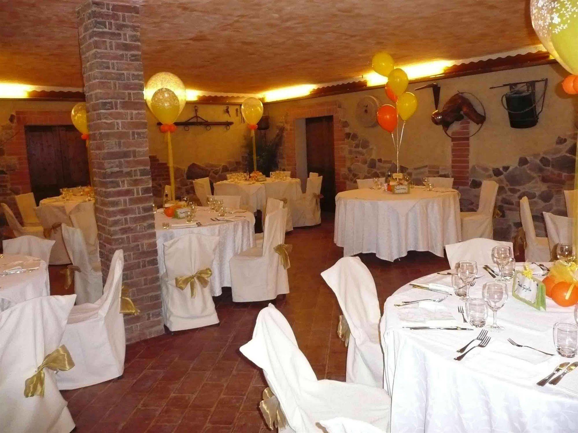 Il Baraccotto Bed & Breakfast Lucignano Ngoại thất bức ảnh