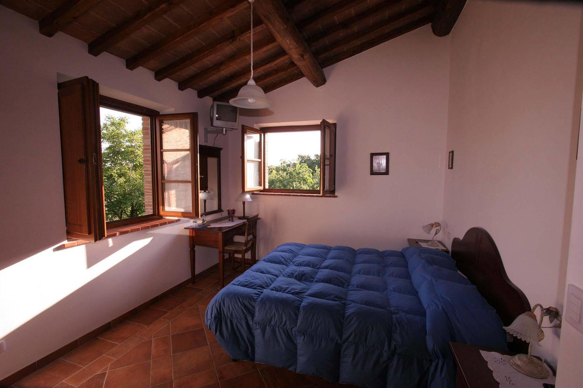 Il Baraccotto Bed & Breakfast Lucignano Ngoại thất bức ảnh